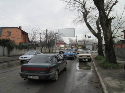 Билборд A в Одессе Ганни Михайленко вул. (Спартаківська) №35 Вадатурського Олексія вул. (Маршала Малиновського) В фото 1