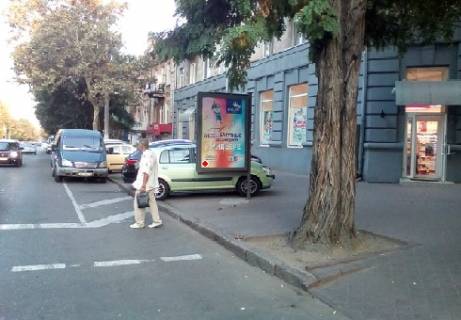 Ситилайт B в Одессе, 1.8x1.2  В. Арнаутська вул., 65 - Європейська вул. (Катерининська) фото 1