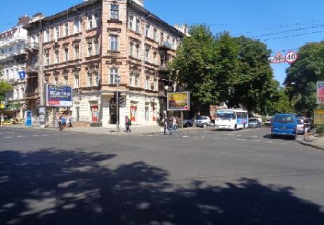 Скроллер B в Одессе Екатерининская ул.,70 - Б. Арнаутская ул. - 237384 фото 1