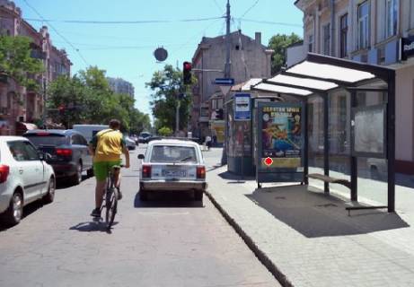 Ситилайт A в Одессе, 1.8x1.2  Преображенська вул., 61 - Б. Арнаутська вул., зупинка фото 1
