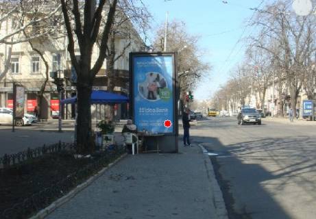 Билборд B в Одессе, 3x1.5  Строкатої Ніни вул. (Буніна)., 23 - Європейська вул. (Катерининська) фото 1