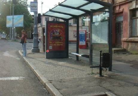 Ситилайт A в Одессе, 1.8x1.2  Колонтаївська вул. -Скісна вул. (Косвена)., зупинка 1 фото 1