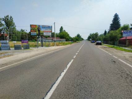 Billboard B in Pribuzhani, 6x3м.  viizd z m. Kam'anka - Buz'ka v napramku m. Radehiv, Dobrotvir, Gorohiv, trasa L'viv-Luc'k (N-17), obmezenna svidkosti Photo 1