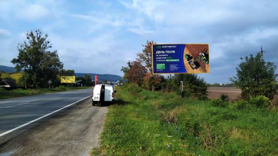 Билборд A в Золочеве (Львовской обл), 6x3м.  виїзд на м. Львів, траса Львів - Тернопіль (Н-02) + АЗК Brent Oil + жовта вітрозахисна люмінесцентна рамка фото 3