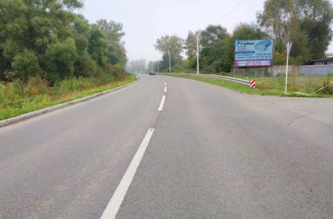 Білборд, Бігборд (Борд)  A у Жидачів, 6x3м.  м. Жидачів, вул. Данила Галицького, автошлях М12 (Стрий - Тернопіль), центральний виїзд з м.Жидачів в сторону м. Тернопіль, обмеження швидкості, автомийка Lux Wash, СТО Фото 1