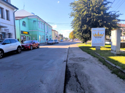 Ситилайт A в Рава-Русская (Рава-Русская), 1.8м.x1.2м.  м. Рава - Руська, вул. Грушевського, 12, центр, сквер, магазини, банки, сфера послуг. фото 1