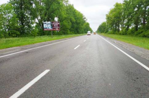 Билборд B в Жовкве Выезд из г. Жовква на г. Львов, Трасса Львов- Рава-Русская (М-09) на Львов фото 1