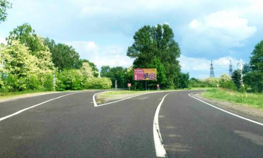 Билборд B в Яворове, 6x3м.  м. Яворів, на м. Новояворіськ, м. Львів, кордон Краківець - Корчова, обмеження швидкості, висока конструкція, на АЗК Львів Петроль, АЗК Барс, траса Львів - Краковець (М-10) фото 2