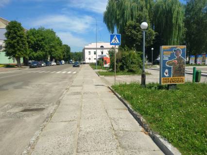 Citylight A in Mykolayiv (Lviv region), 1.8м.x1.2м.  m. Mikolaiv, st. L'vivs'ka/ pl. Rinok, pam. T.G. Sevcenku, Policia, Osadbank, Evromarket, Nas Kraj, Kopijocka ta in. Photo 1