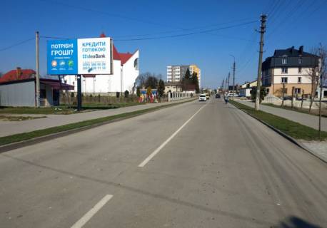 Билборд B в Бродах г. Броды, Ж/д вокзал, центр города, ул. Зализнычна 50, с вокзала фото 1