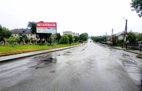 Билборд B в Жидачів, 5.9x2.9м.  м. Жидачів, вул. Данила Галицького, центральний виїзд на м.Ходорів, м.Тернопіль, на АЗК "ОККО" фото 1