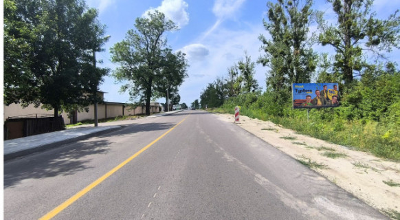 Билборд A в Сопошине, 6x3м.  с. Сопошин, вїзд в м. Жовква, траса Львів- Рава-Руська (М-09), на кордон з Польщею (м.Рава- Руська), на м. Червоноград, на АЗК WOG, на АТБ фото 1