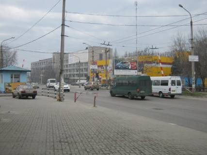 Призма A в Запорожье 301_Запорожье_Привокзальна вул. (Луначарського вул.) вул. Миколи Ласточкіна (Чапаєва)  - призма - 238791 фото 1