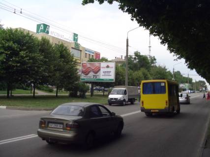 Призма B в Запорожье 304_Запорожье_Незалежної України вул. (40 років Радянської України) /ул.Я.Новицкого - 238632 фото 1