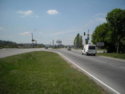 Билборд + в Запорожье, 3x6  146_Запоріжжя_ул.Тиражная 110м от выезда в Осипенкосвкий микрорайон  -выезд из города фото 1