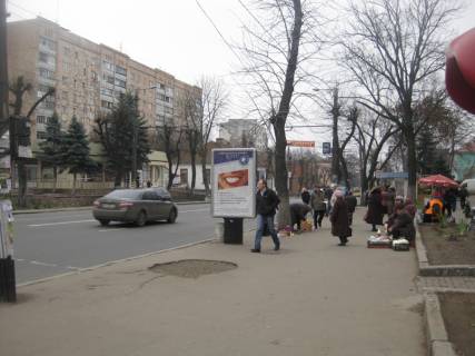Ситилайт A в Житомире вул. Бердичівська (зупинка Довженко, маркет Квартал) ст.А фото 1