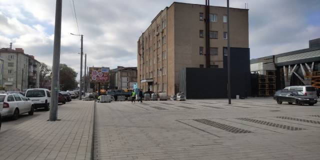 Скроллер A в Житомире вул.Михайла Грушевського (Котовського), 7 (маркет Сільпо) ст.А - 665183 фото 1