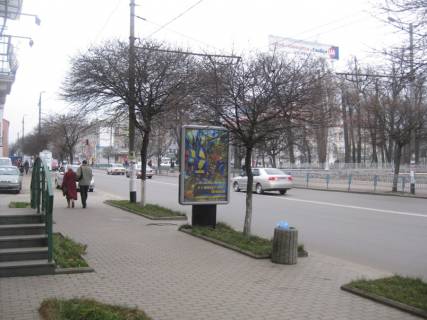 Ситилайт B в Житомире вул. Перемоги №1 (офіс ЮРЕКСа, навпроти Собору) ст.Б фото 1