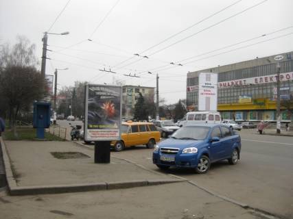 Citylight B in Zhytomyr, 1,2х1,8  st. Kiivs'ka (m-n Torgovij dim, zupinka Avtovokzala) st.B Photo 1