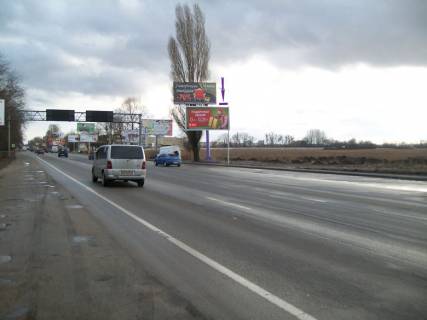 Призматрон, Призма A у Києві Кільцева дорога, виїзд з ринку "Столичний" (Світлофор, зупинка) (нижня пл.) - 270658 Фото 1