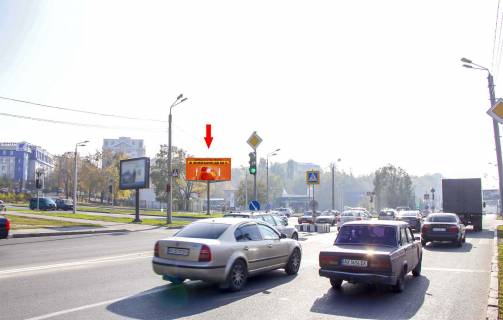 Видеоборд B в Харькове, 6x3  Клочківська вул. - Космічна вул., у центр (Супермаркети "Восторг", "Будмен", "АТБ", "Le Silpo") - 381825 фото 1