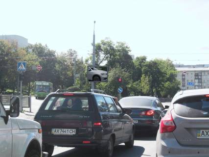 Видеоборд A у Харкові, 3,1х2,2  Клочківська вул. - Соборний узвіз, в центр (Павловська Площа, Полтавський Шлях, Харківська набережна) - 295703 Фото 1