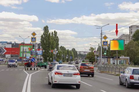 Видеоборд A у Харкові, 6x3  Нескорених вул. (колиш. Героїв Праці вул.). - Барабашова вул., ТРЦ, з центру (ТРЦ "Караван", ТРЦ "Дафі") - 295700 Фото 1