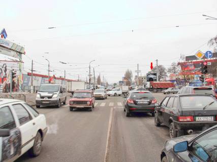 Видеоборд A в Харькове, 3,1х2,2  Академіка Павлова вул. - просп. Ювілейний (П'ятдесятиріччя ВЛКСМ ) із центру (ринок "Барабашово") - 295616 фото 1