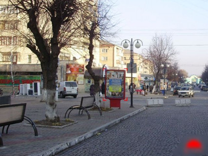 Ситилайт B в Каменец-Подольском, 6x3  вул. Соборна - вул. Гагаріна фото 1