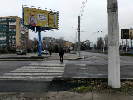 Билборд B в Мариуполе, 3х6  пр.Лунина- ул.Гагарина-пр.Нахимова фото 1