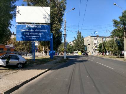 Билборд B в Мариуполе, 3х6  ул.Бахчиванджи р-к Застава (низ); фото 1