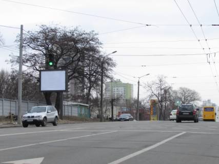 Скроллер B в Киеве, 3.14x2.32  Юрія Іллєнка (Мельникова), 52 / Оранжерейна  (світлофор) - 196035 фото 1