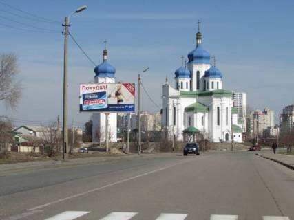 Билборд B в Киеве, 6x3  Оноре де Бальзака (рух в напрямку від проспекту Шухевича, автосалон Нісаан) фото 1