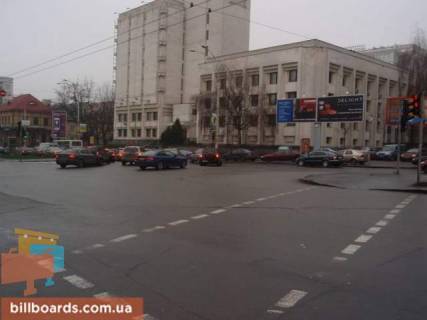 Prismatron, Prism  in Kyiv Kutuzova, 8  ( na vyezde s st. Staronavodnickaa ) - 27441 Photo 1