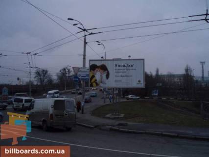 Prismatron, Prism  in Kyiv av. Vozduhoflotskij / Borsagovskaa ( v storonu Sevastopol'sk. pl.) - 26287 Photo 1