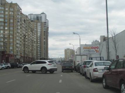 Билборд A в Киеве, 6x3  Микільсько-Слобідська, 4-В (Міжнародний Виставковий Центр) фото 1