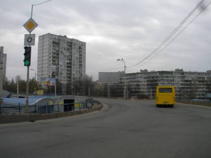 Призма A в Киеве Леся Курбаса проспект (50-лет Жовтня ) / Володимира Покотила вул. (Картвелішвілі) - 27576 фото 1