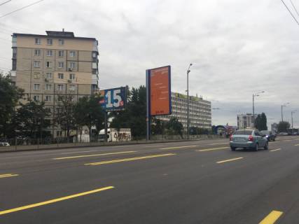 Бэклайт B в Киеве Соборності (Возз'єднання) проспект, 13 рух в напрямку мосту Патона, ліворуч фото 1