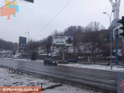 Билборд  в Киеве Площадь ГВОВ разделитель (Старонаводницкая/Мазепы) фото 1