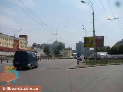 Призма  в Киеве Деміївська площа (Московська пл.) /пр.Науки  (автовокзал) - 26383 фото 1