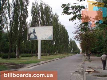 Билборд  в Киеве б-р Вернадского,85 фото 1