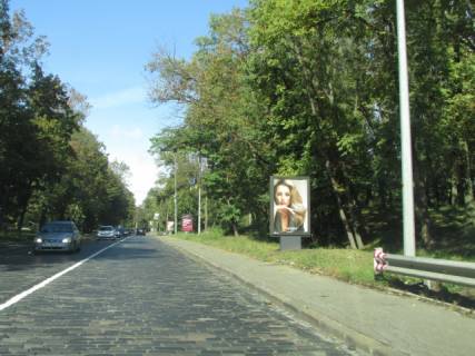 Ситилайт A в Киеве, 1.2x1.8  Дніпровський узвіз, (рух на підйом до центру) фото 1