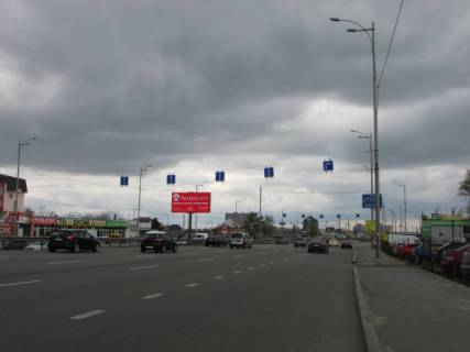 Билборд A в Киеве, 6x3  Кільцева дорога (розподілювач), напроти буд.36 по вул.Зодчих, за 150 метрів до ТЦ"Апрель" рух в бік просп. Берестейський (Перемоги) фото 1