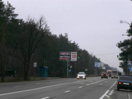Билборд B в Киеве, 6x3  Столичне шосе ( А - по ходу в Киев, Б - из Киева ),  поворот на ресторан " Купецький двір" фото 1
