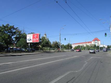 Билборд B в Киеве, 6x3  Героїв полку "Азов" (Маршала Малиновського), 8 /Добринінська, (світлофор), зупинка "Пожежне депо" фото 1