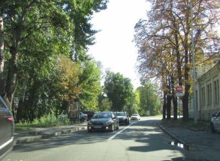 Ситилайт B в Киеве, 1.2x1.8  Паркова дорога, 7  ліворуч, після  ВЦ "Парковий" (рух із центру) фото 1
