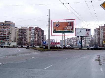 Білборд, Бігборд (Борд)  A у Києві, 6x3  просп. Червоної Калини (Володимира Маяковського) / Лифаря вул. (Колиш. Сабурова), трикутник №2 Фото 1