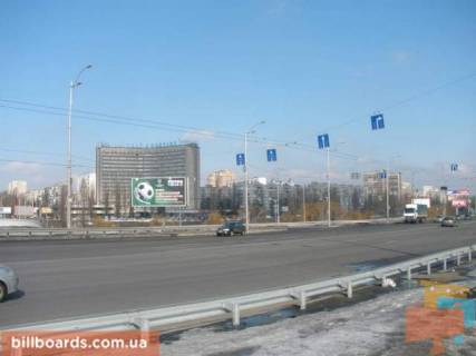 Призма  в Киеве просп. Соборності (Возз’єднання) /Русановская Набереж. - 26829 фото 1