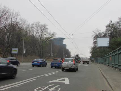 Скроллер A в Киеве, 3.14x2.32  Миколи Міхновського бульвар (Дружби Народів бульвар), після 150 метрів від Наводницька площа (ГВВВ пл.) - 27172 фото 1
