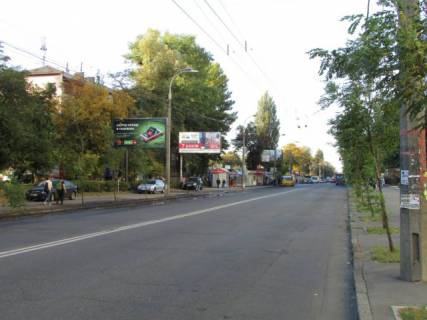 Билборд B в Киеве, 6x3  Щербаківського Данила (Щербакова), 45  (рух від просп. Берестейський (Перемоги), за 100 метрів до вул.Салютна, ліворуч) фото 1